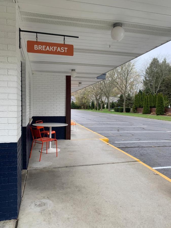 Starlite Resort Saugatuck Exterior photo